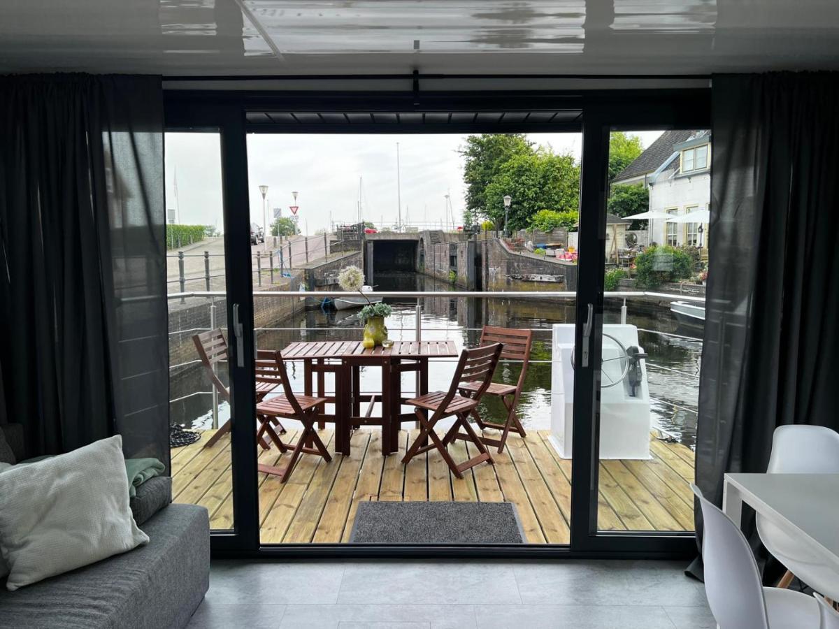 New Houseboat 2 Bedrooms Zwartsluis Ngoại thất bức ảnh